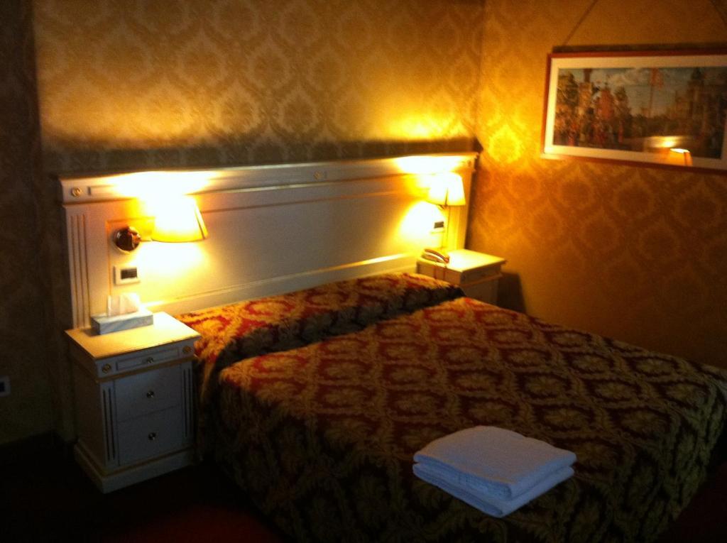 Chambre Double ou Lits Jumeaux