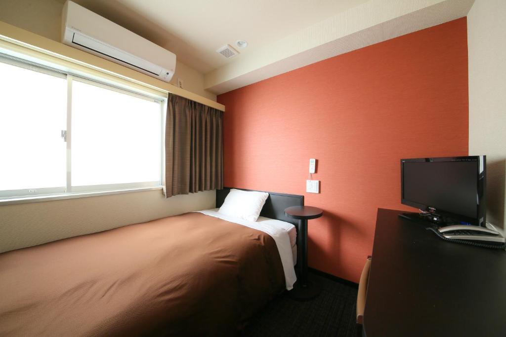 Double Room with Small Double Bed (2F-9F) - Non-Smoking