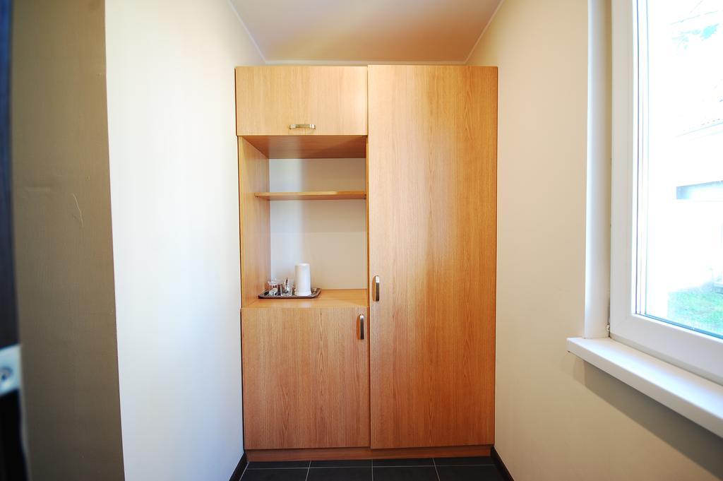 Habitación Doble con cama supletoria y baño