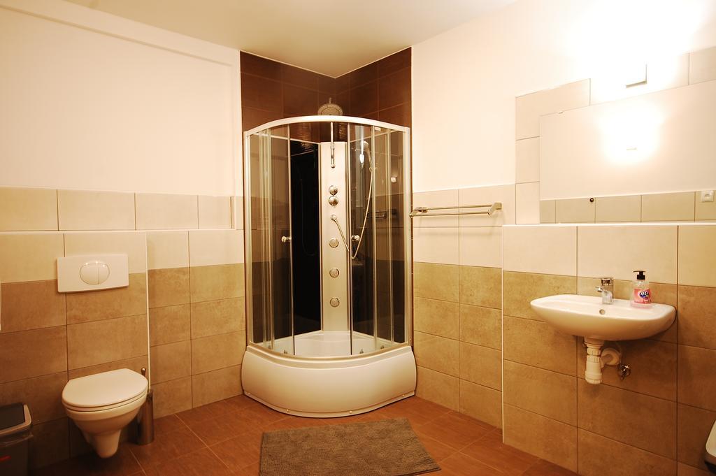 Habitación Triple con baño compartido