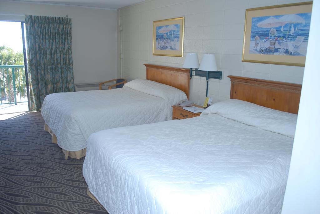 Quarto com Cama Queen-size e Vista do Mar
