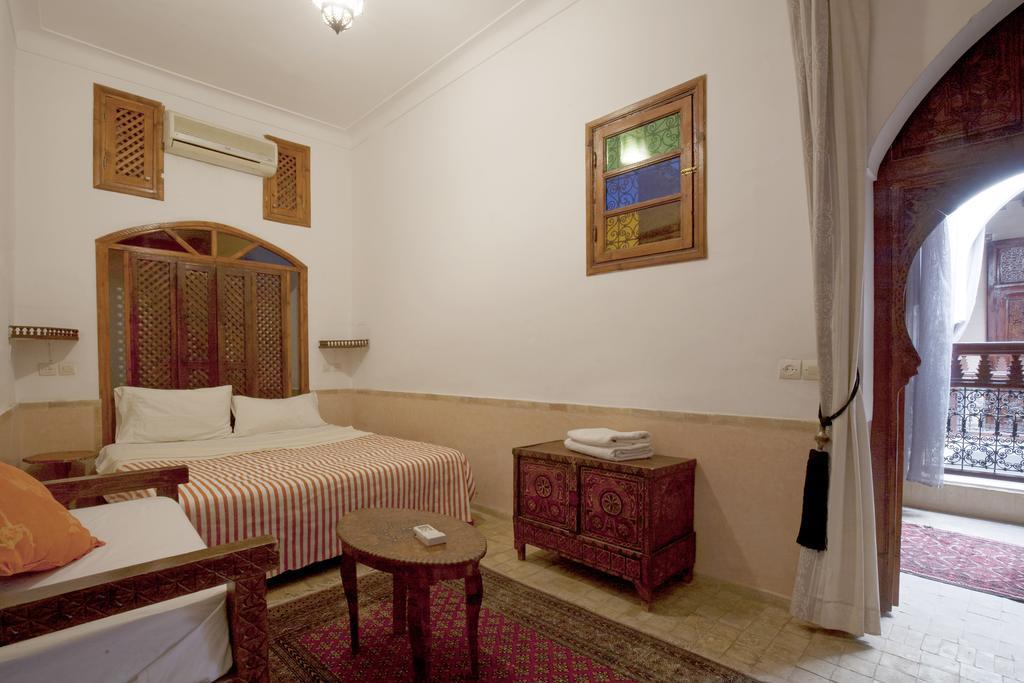 Large Double Room,446397249:JPEG