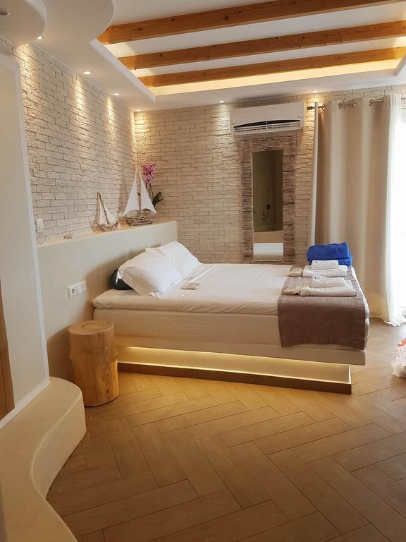 Suite Principale avec Bain à Remous Extérieur