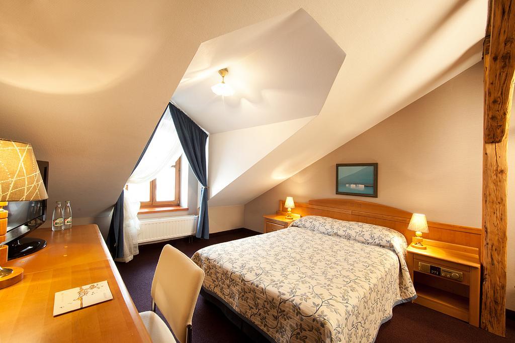 Double Room,1616874908:JPEG