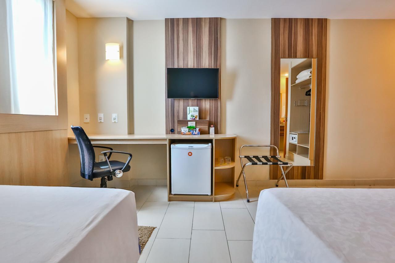 Quarto Superior com 2 Camas de Solteiro