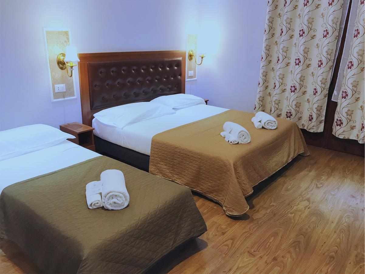 Triple Room with Private Bathroom,744542539:JPEG