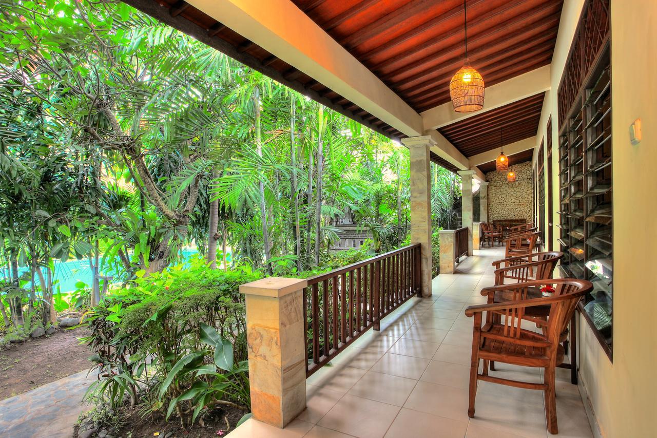 Double Room with Pool View