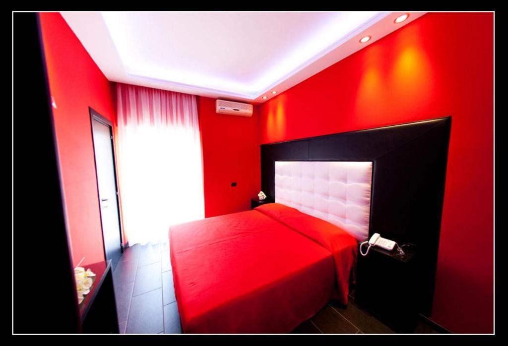 Double Room,60433846:JPEG