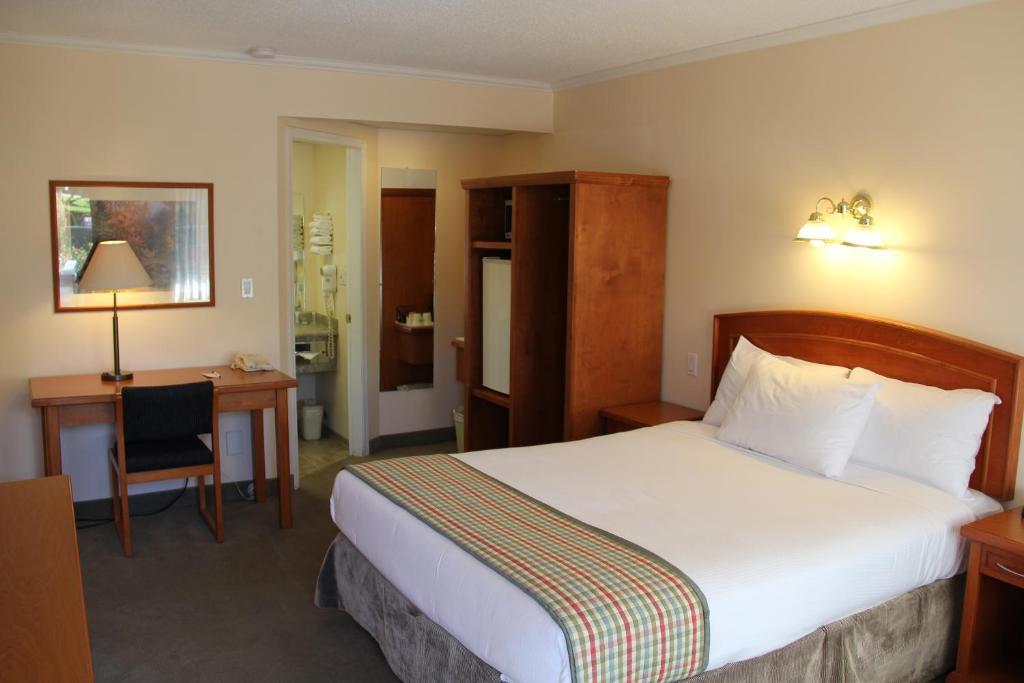 Chambre Lit Queen-Size Supérieure - Non-Fumeurs