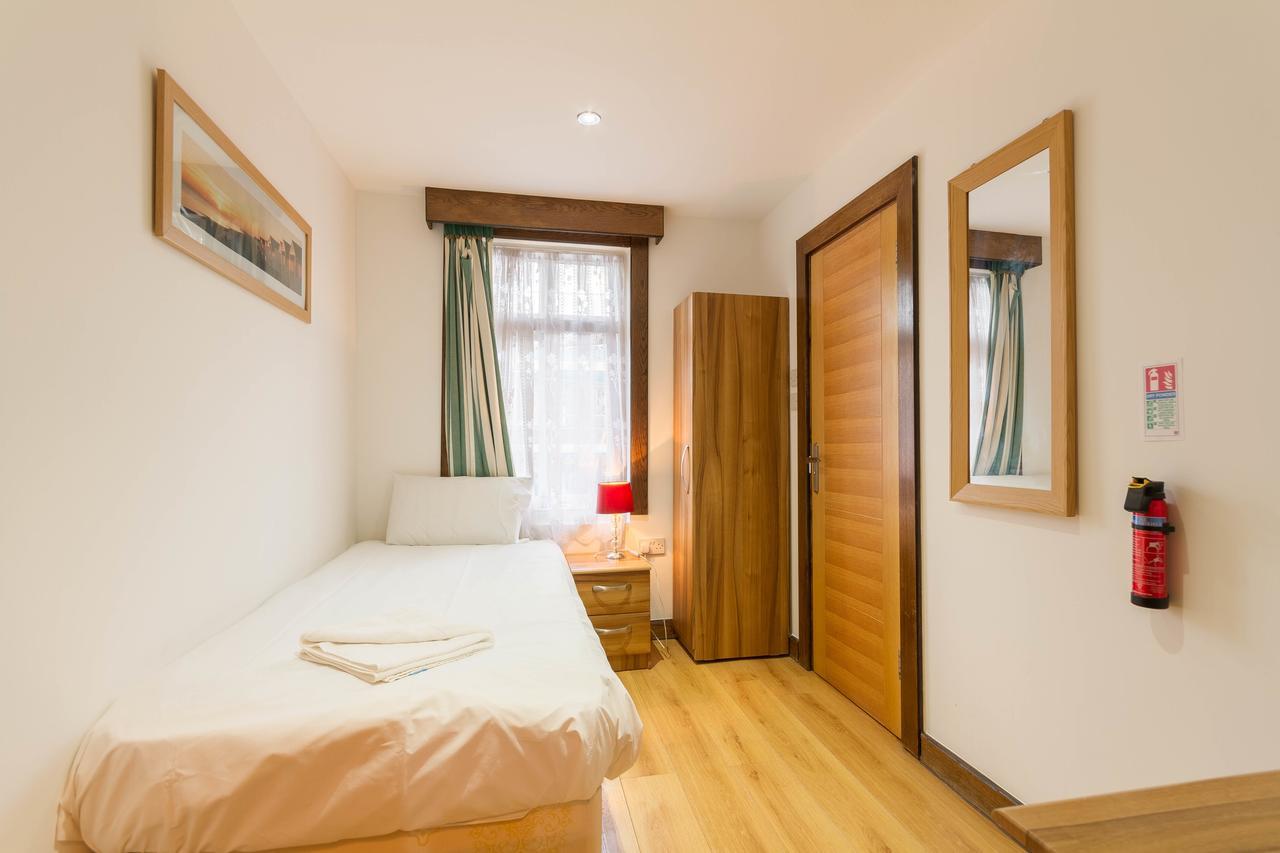 Budget Single Room