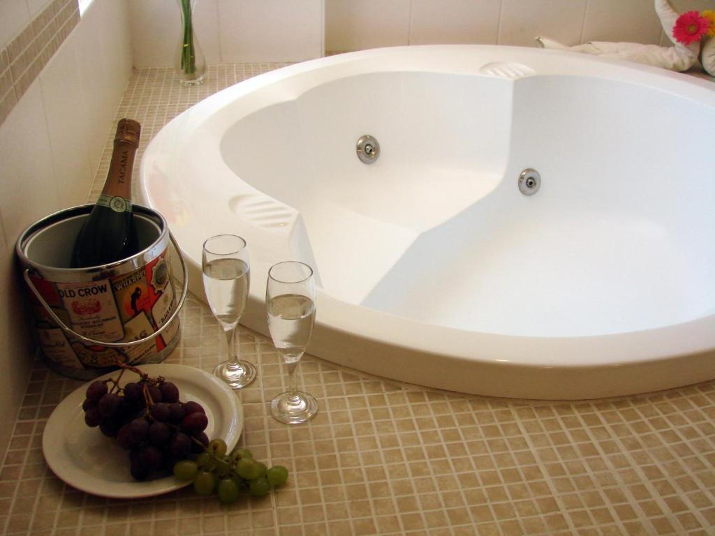 Suite with Spa Bath