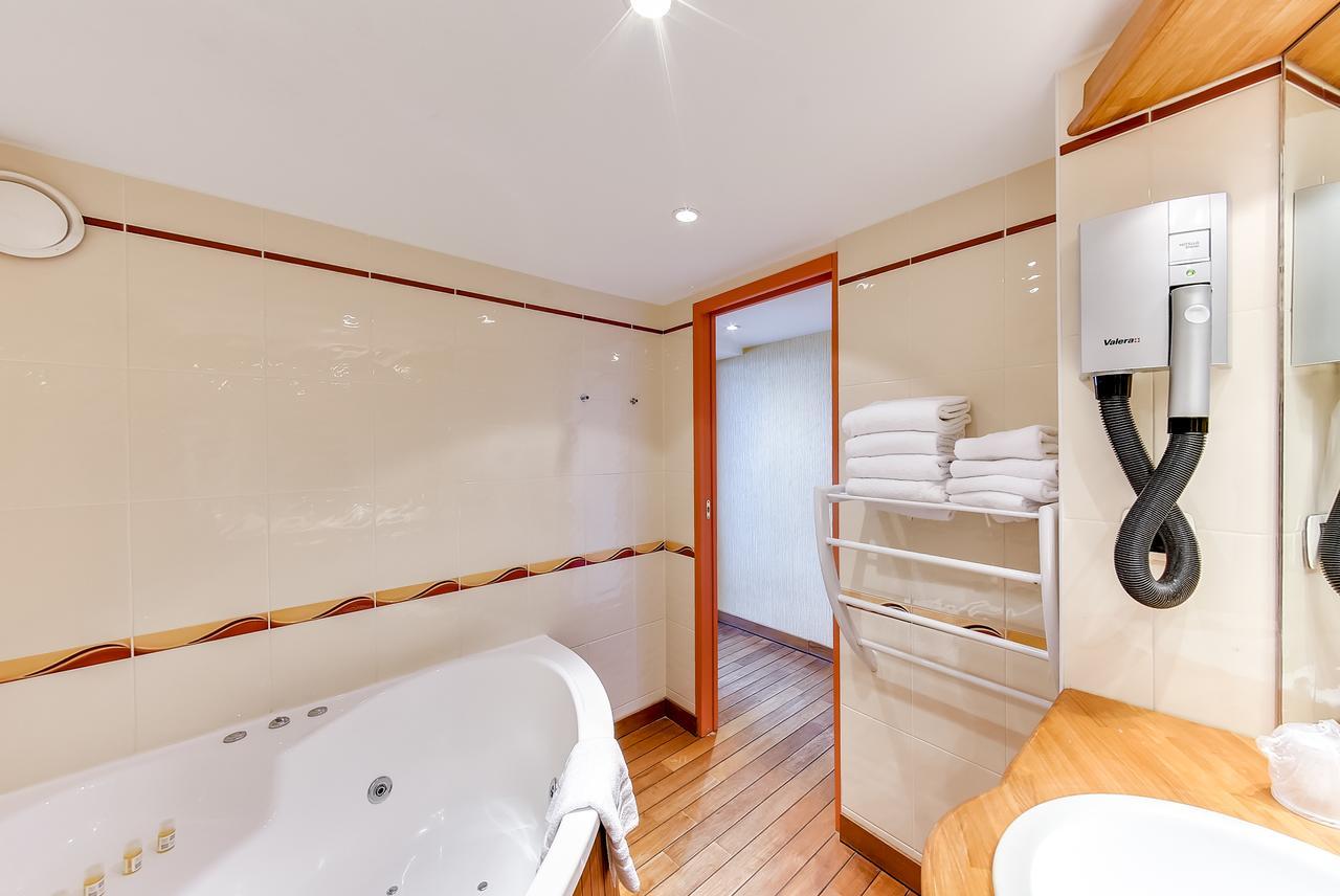 Duplex Apartment with Sea View (4 people),1352123968:JPEG