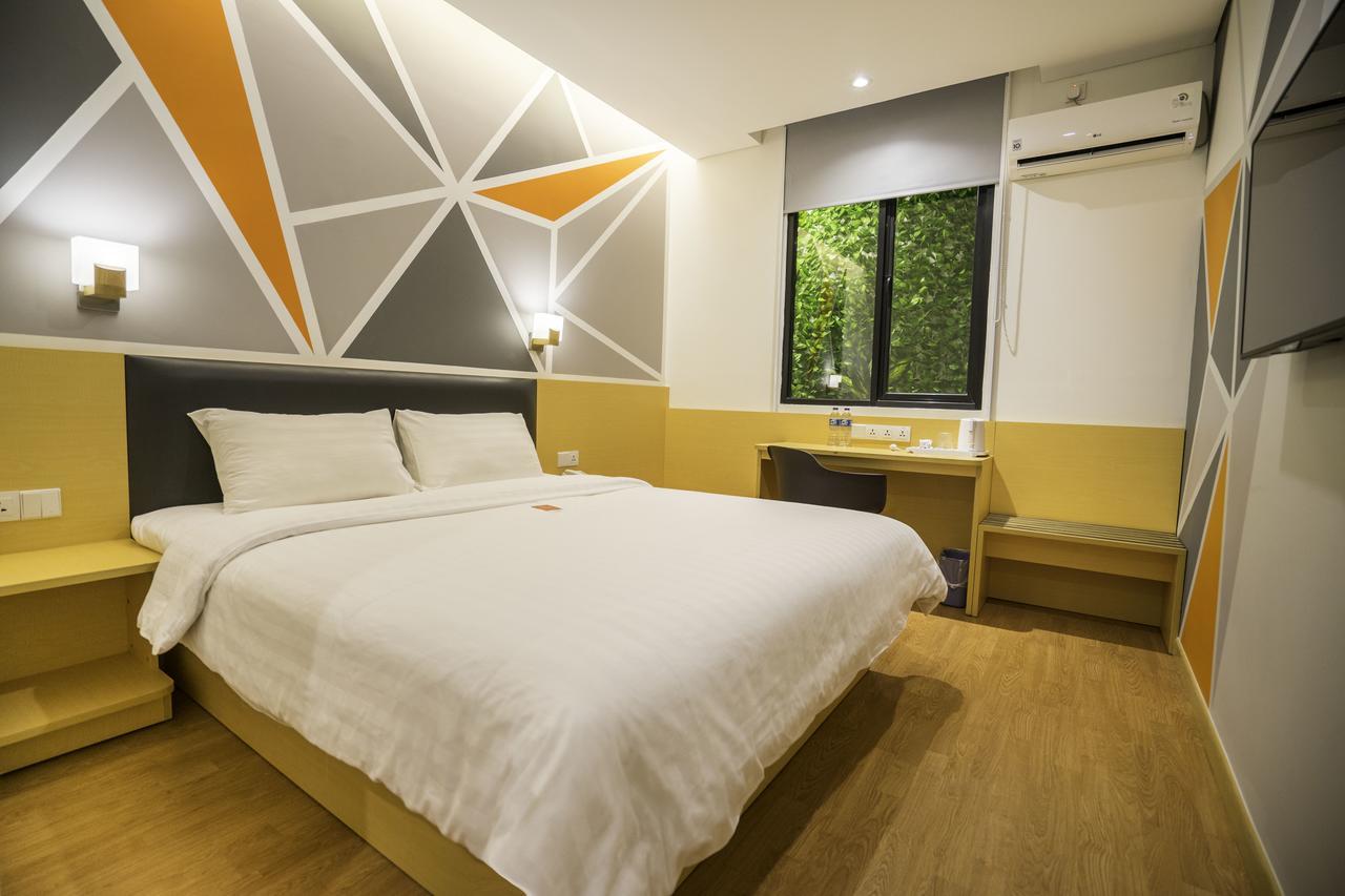Superior Queen Room