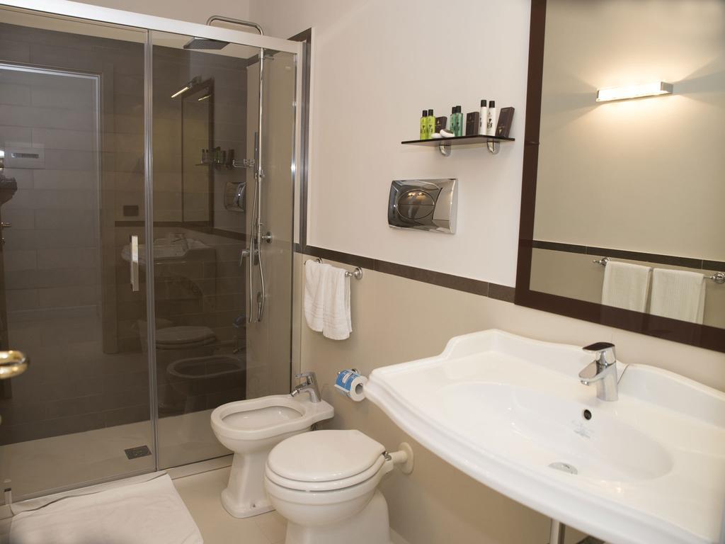 Quarto Individual Standard