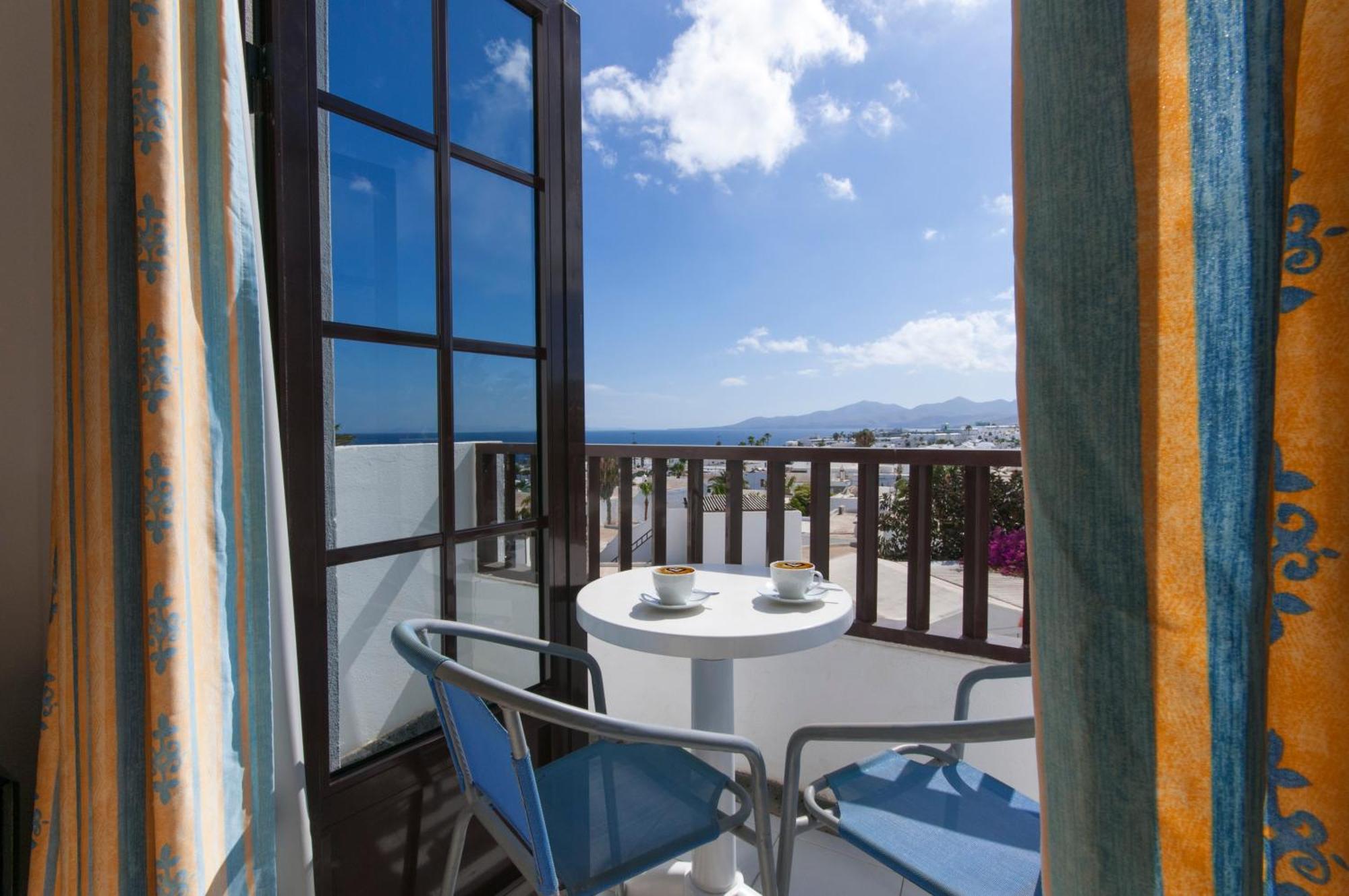 Top floor or Ground floor apartment