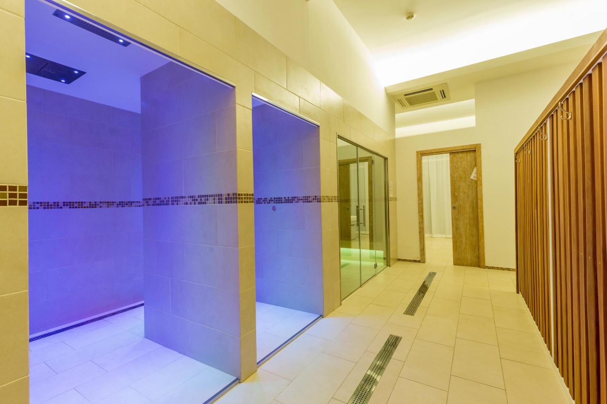 Chambre double ou lits jumeaux supérieure - Accès au spa
