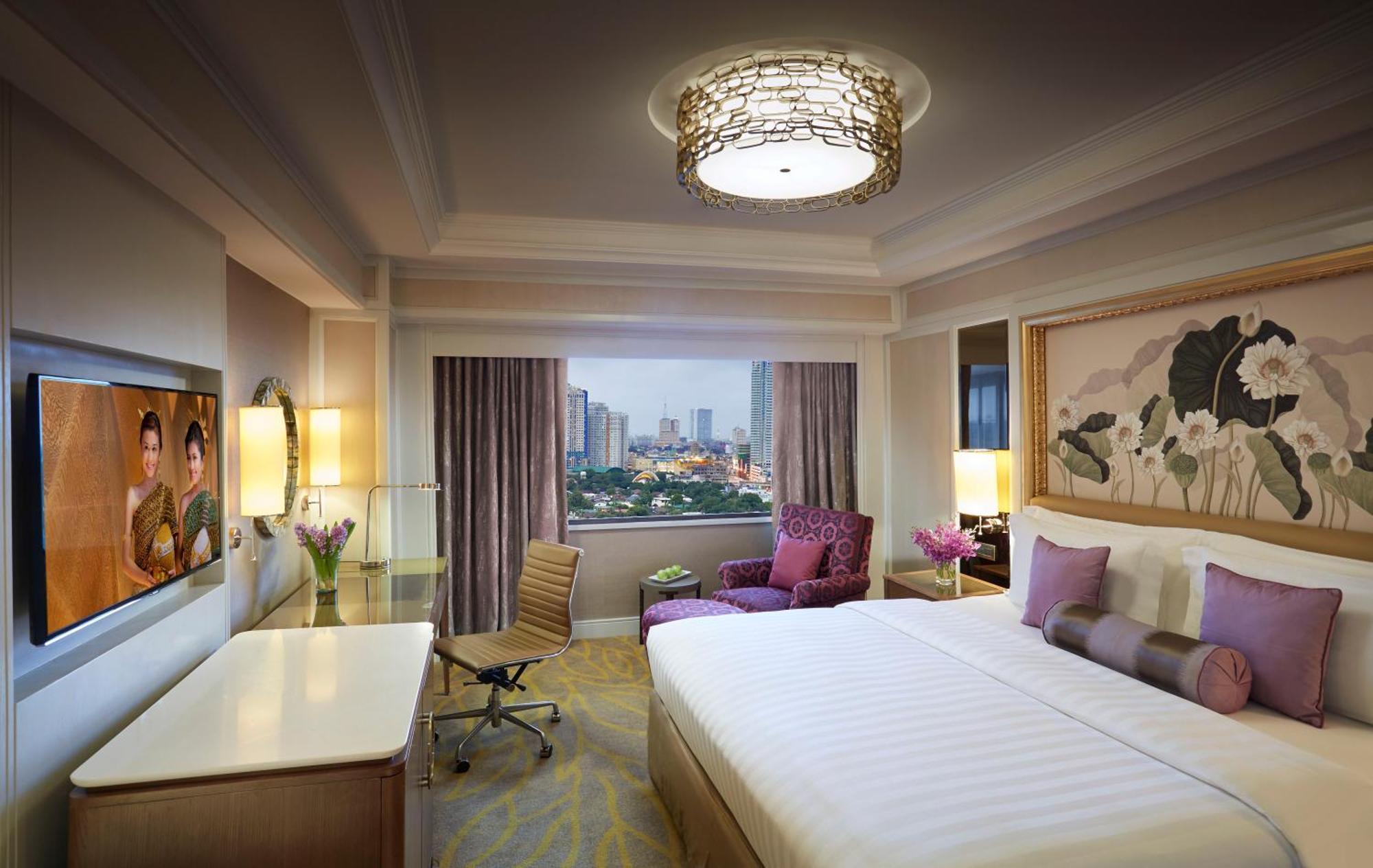 Premier King Room