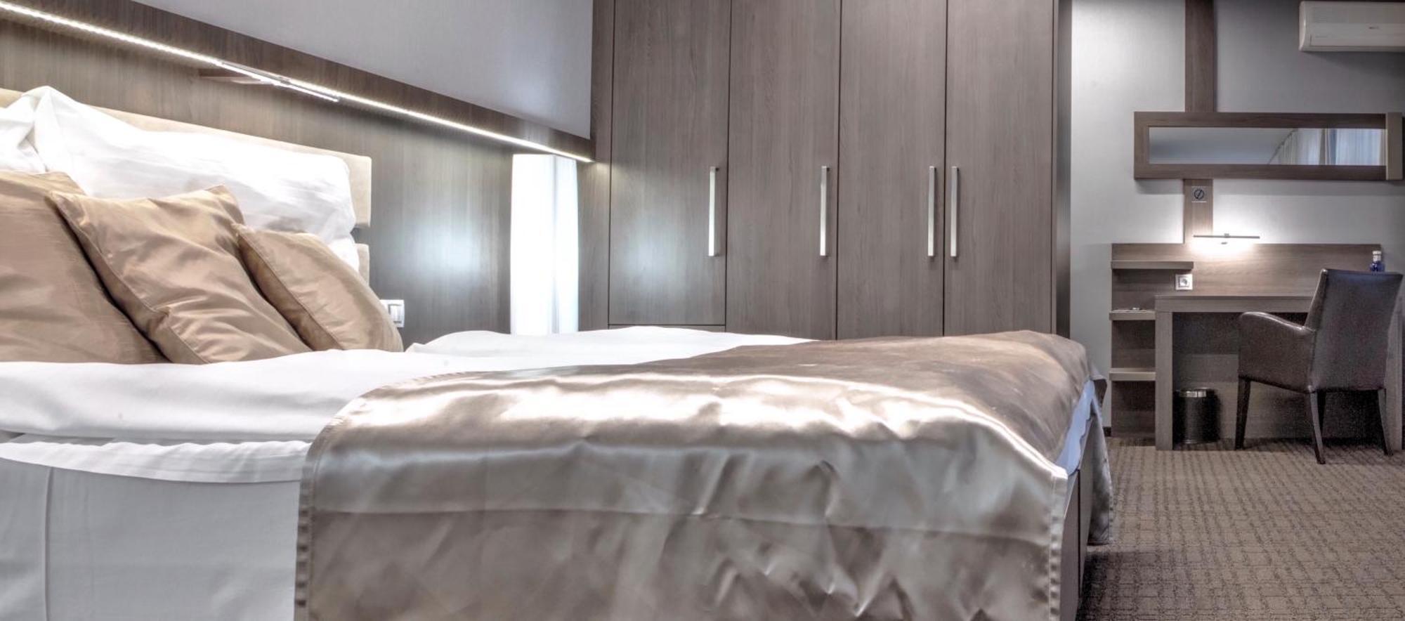 Chambre Double Deluxe avec Accès Gratuit au Centre de Bien-Être et à la Salle de Sport