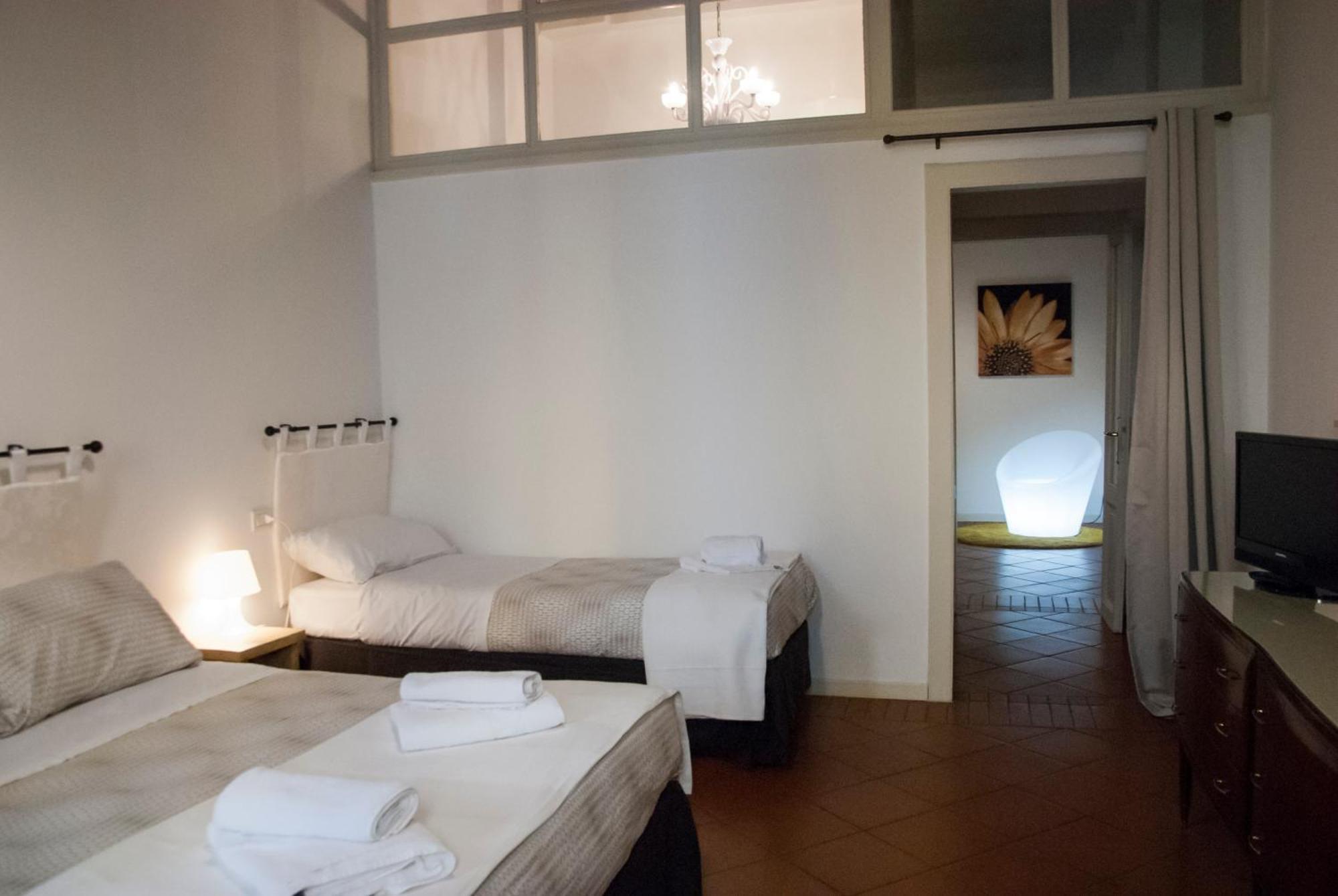 Triple Room Private Bathroom