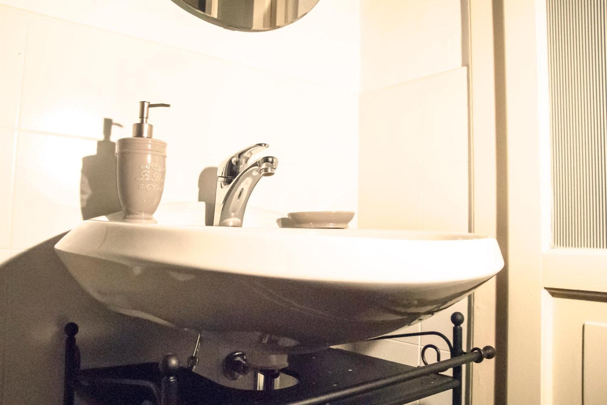 Triple Room Private Bathroom