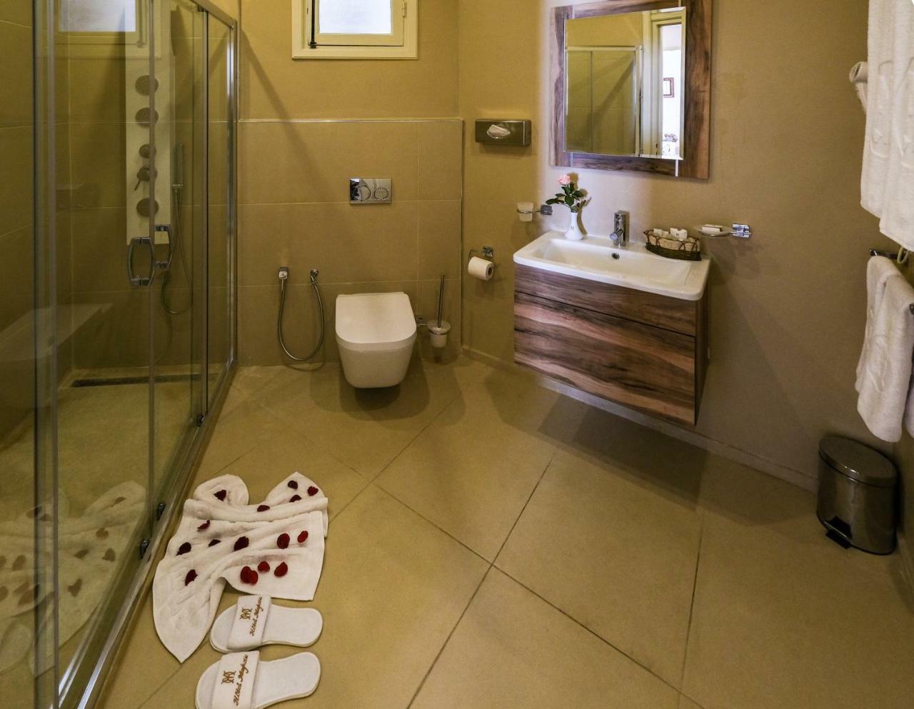 Prestige Suite,780084510:JPEG