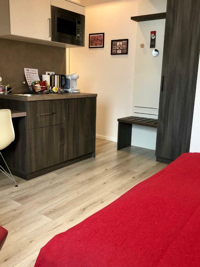 Deluxe Single Room