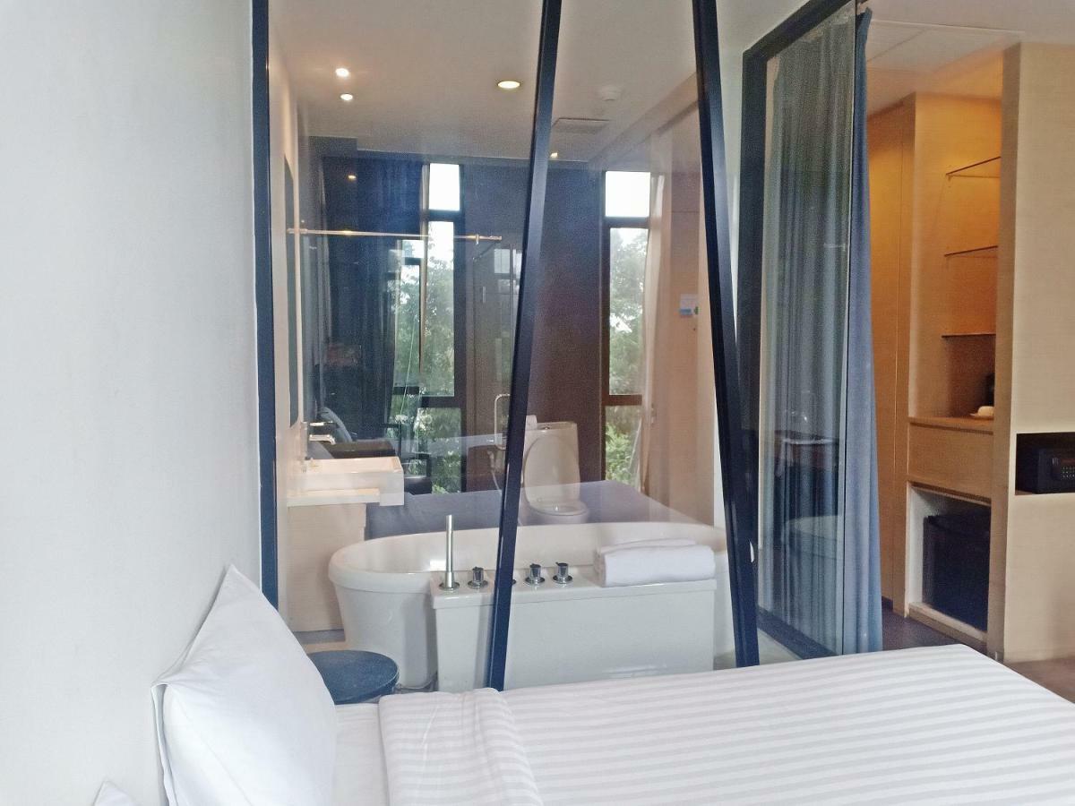Deluxe Room - One Way Transfer,831499892:JPEG