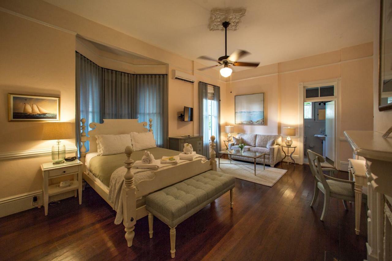 Boca Grande,836189672:JPEG