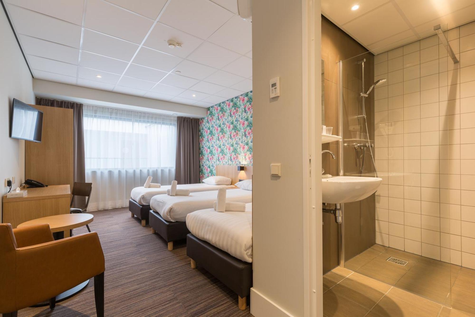 Comfort Triple Room Three Single Beds Non-Smoking