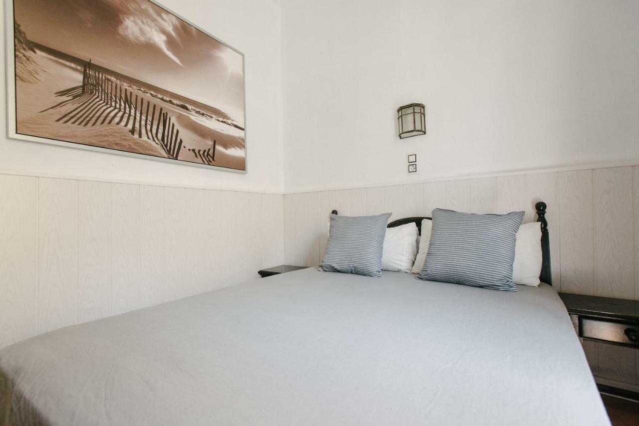 Standard Double Room with Shared Bathroom