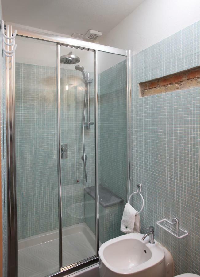 Twin Room Private Bathroom
