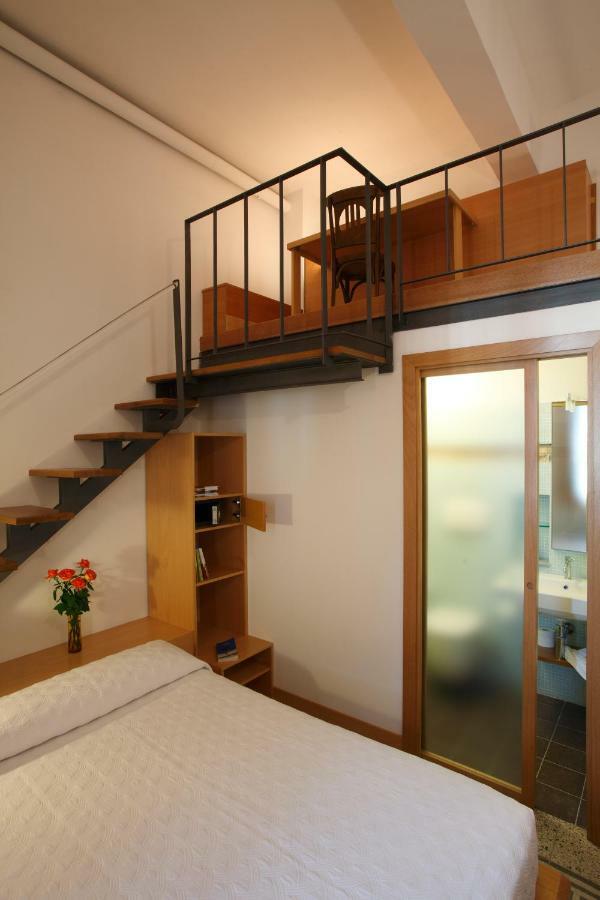 Twin Room Private Bathroom
