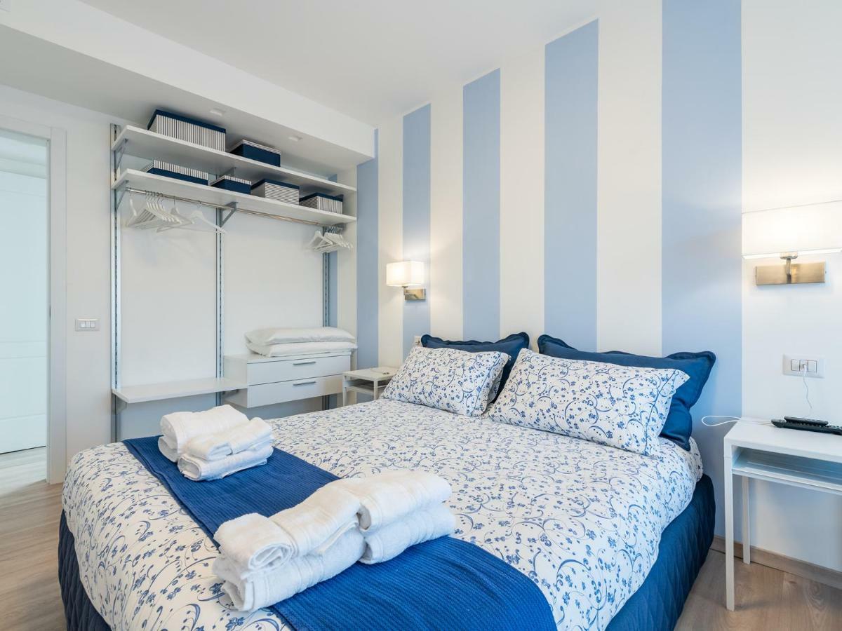 Double Room Private External Bathroom