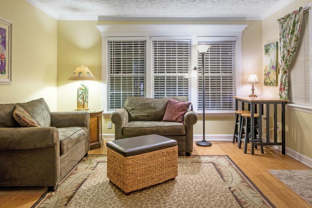 Deluxe King Suite Key West