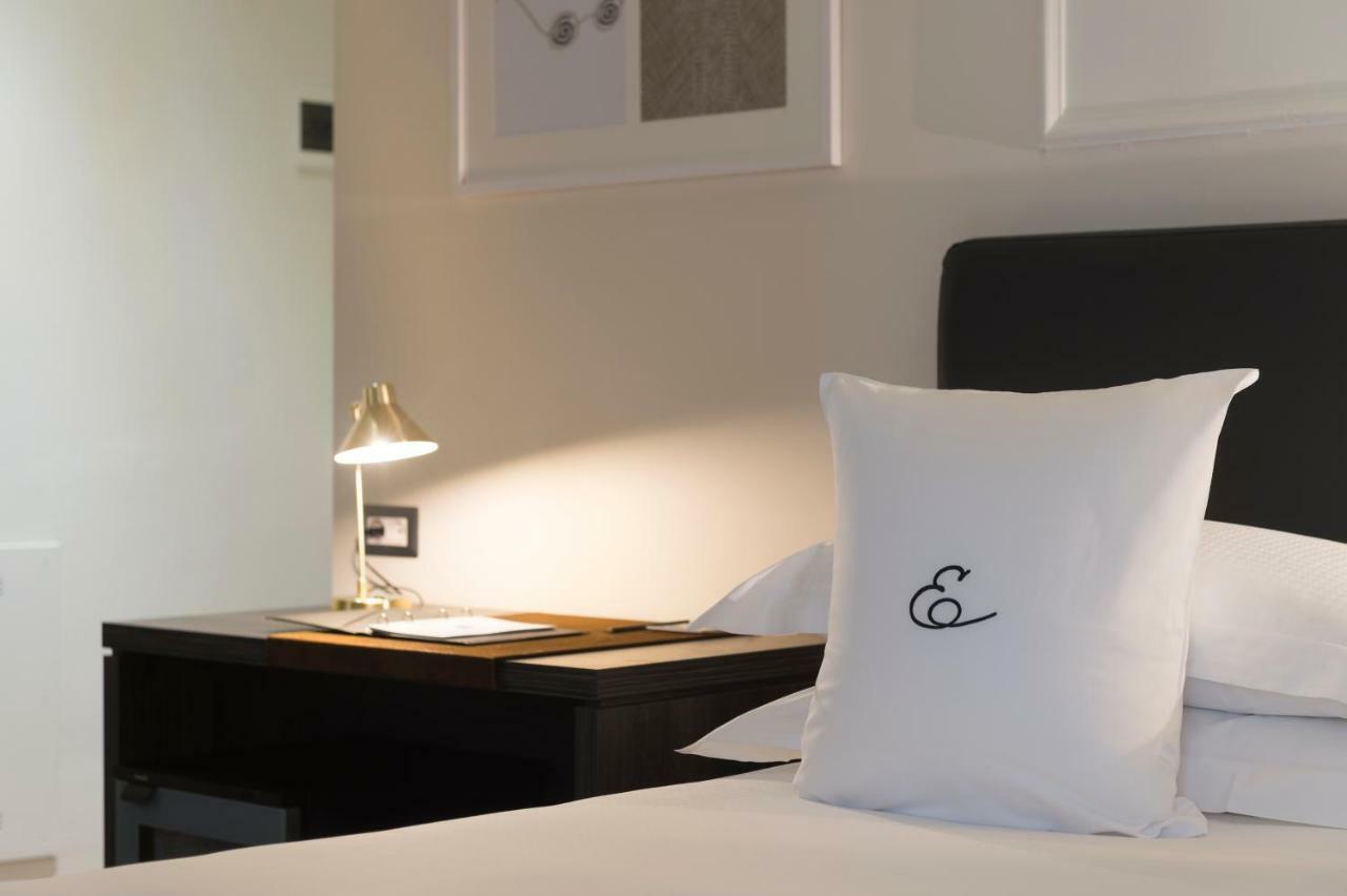 Superior Double or Twin Room with City View,909960166:JPEG