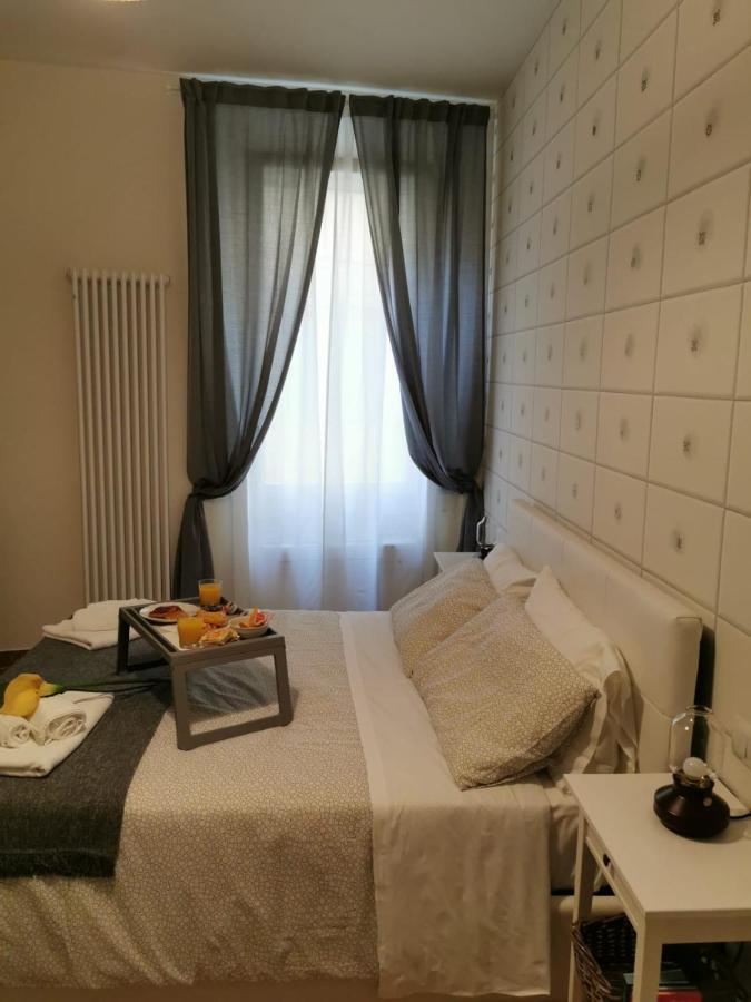 Camera con Bagno Privato Esterno