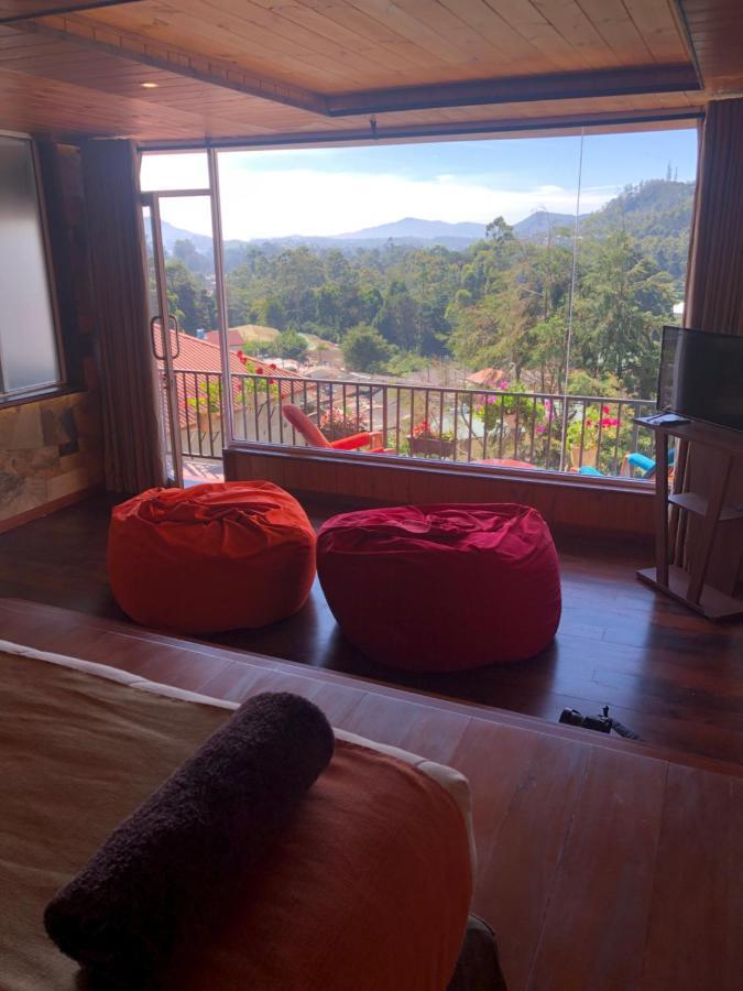King Room Mountain View