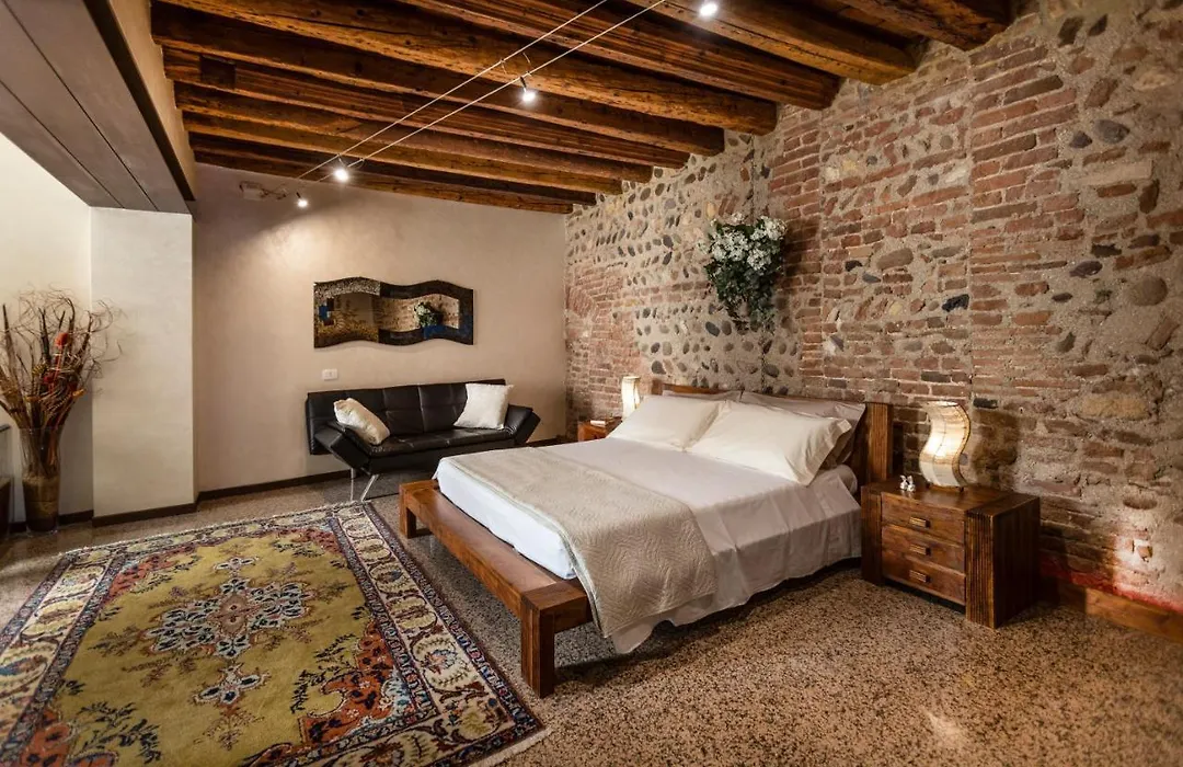 La Bella Verona Ugolini-1