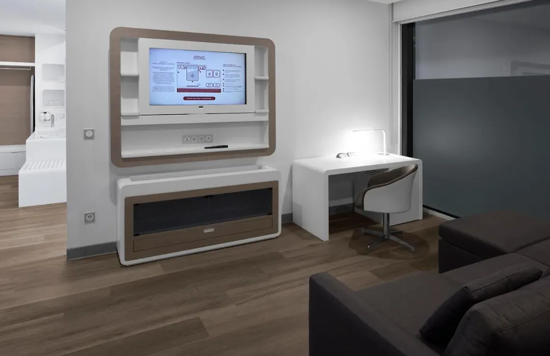 Yotelair Istanbul Airport, Duty Free - International Transit Area-1