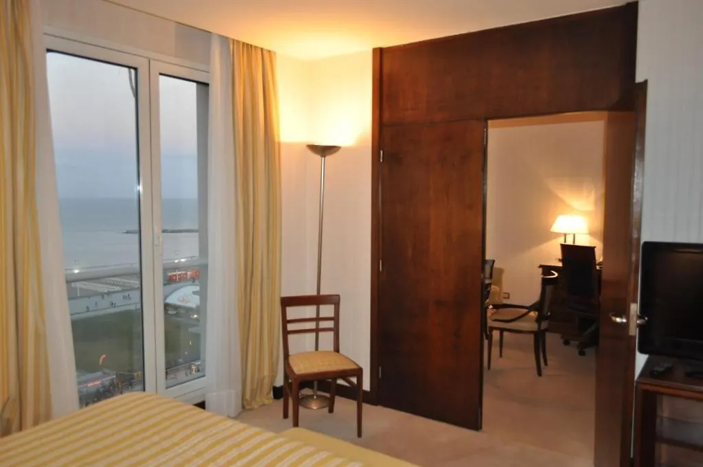 Hermitage Hotel-1