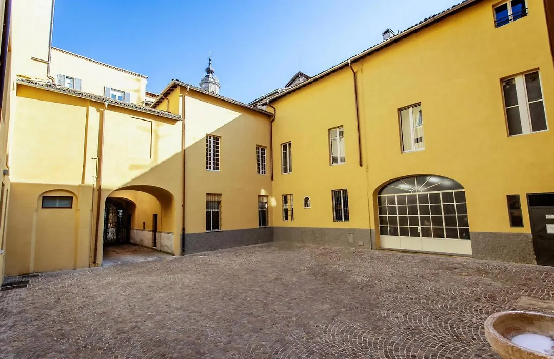 Palazzo Le Poste - Suite&Apartments-1