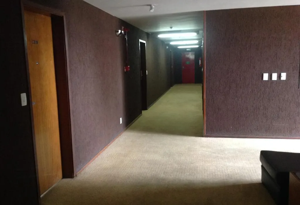 Carlton Hotel Brasilia-1