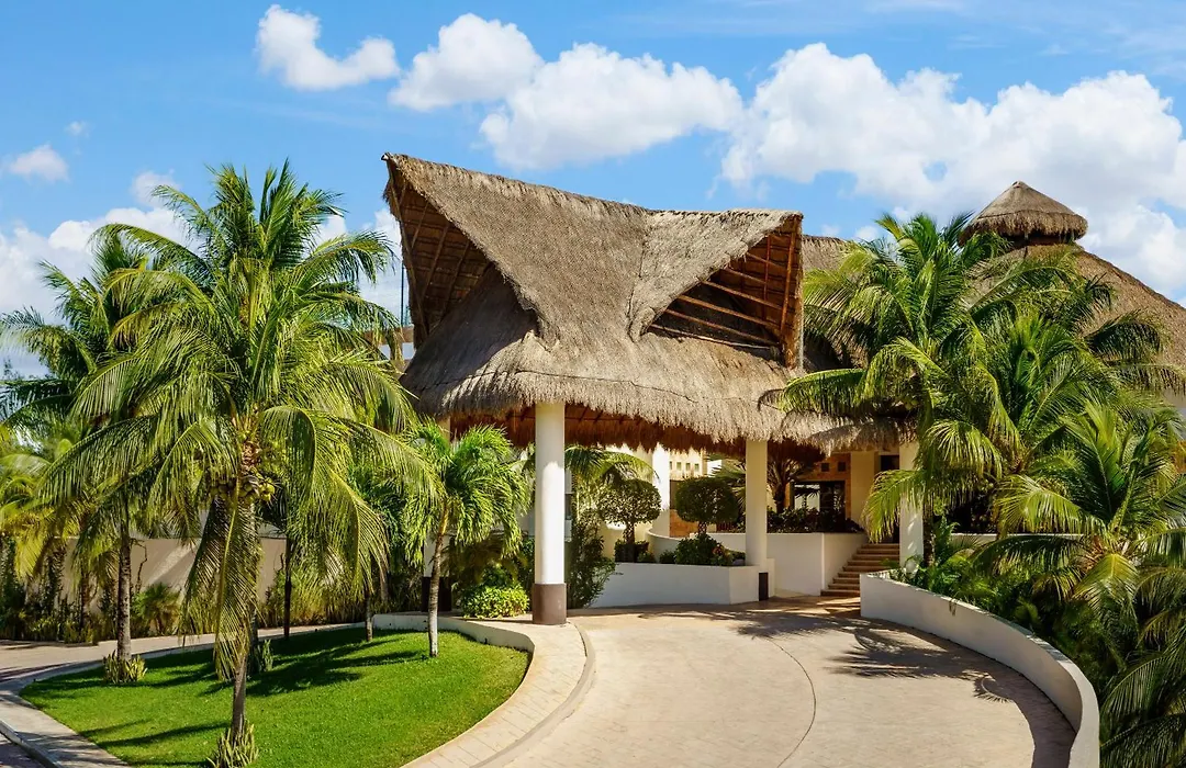 The Reef Coco Beach Resort & Spa-1