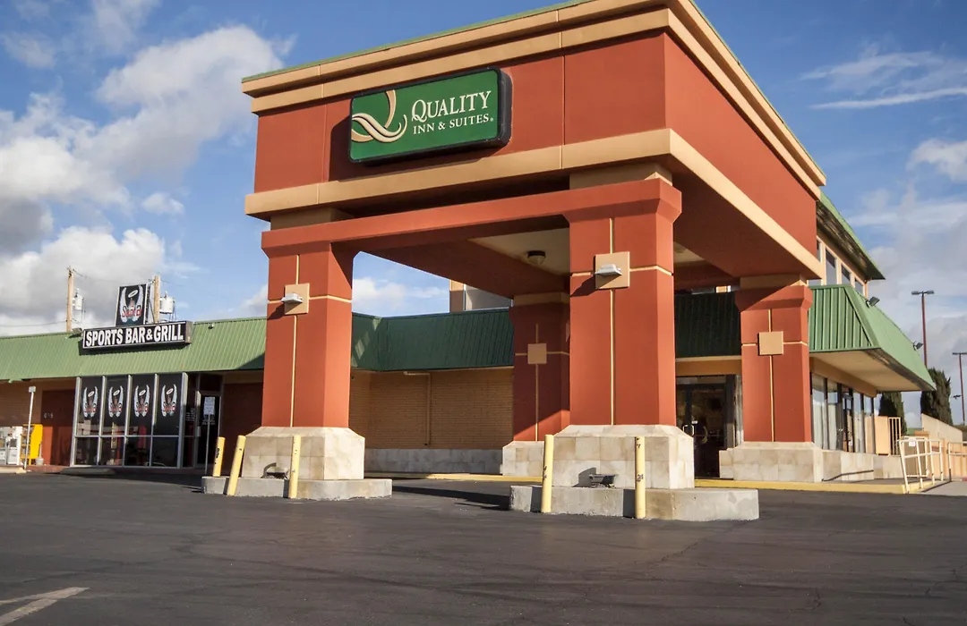 Quality Inn & Suites Airport-1