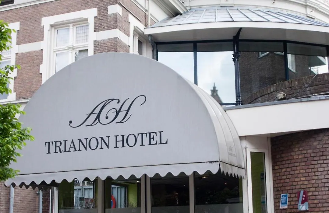 Budget Trianon Hotel-1