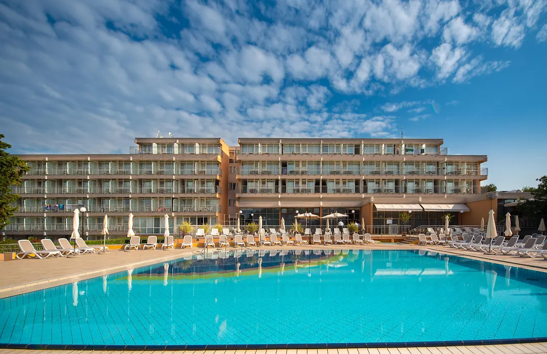 Arena Hotel Holiday-1
