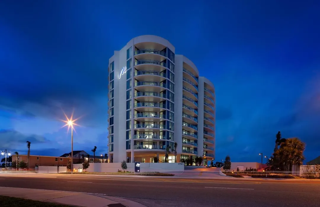 Max Beach Resort-1