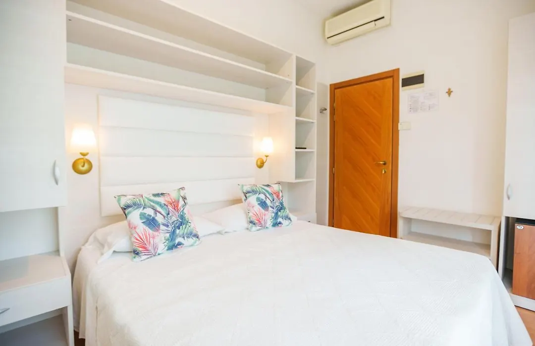 Noidue Hotel-1