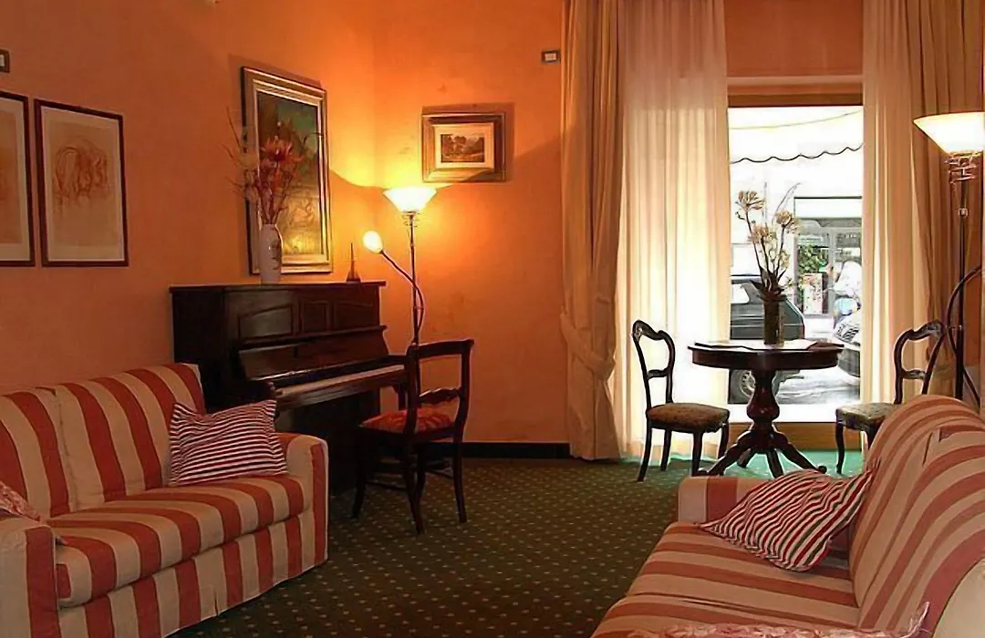 Hotel Arizona-1