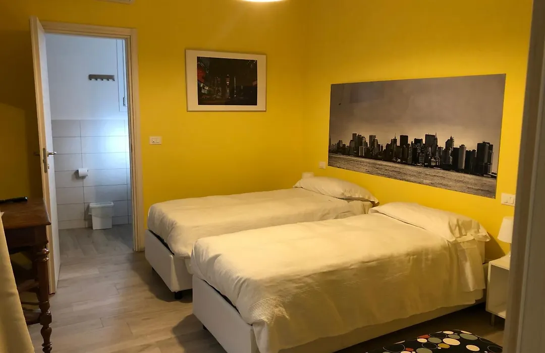 Casa Francia Emilia Levante-1